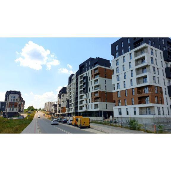 New Apartment Wolynska - Przestronny, Z Widokiem, Czysto, Parking, Balkon Rzeszów Exteriér fotografie